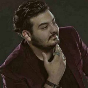 دانلود آهنگ امیرحسین افتخاری لبخند تو